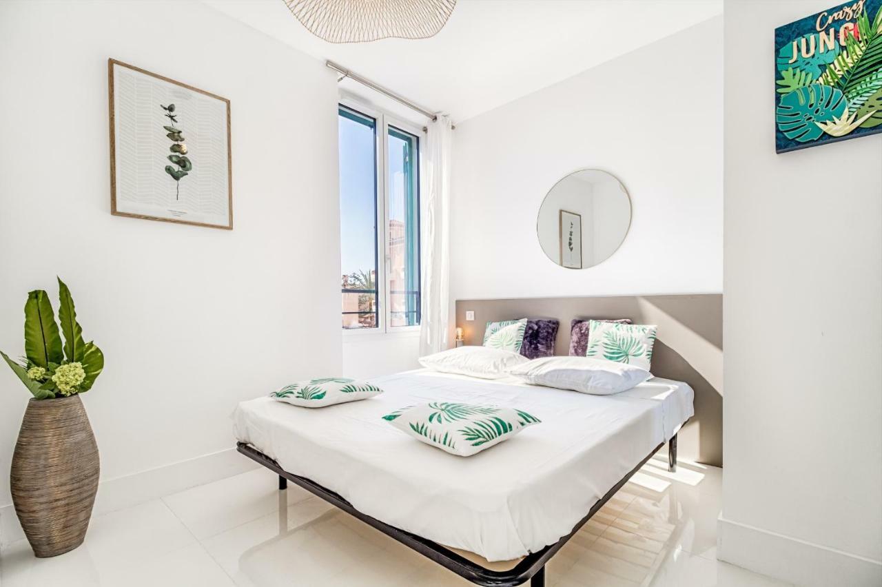 New ! Sea View Design + Balcony 203 Apartman Villefranche-sur-Mer Kültér fotó